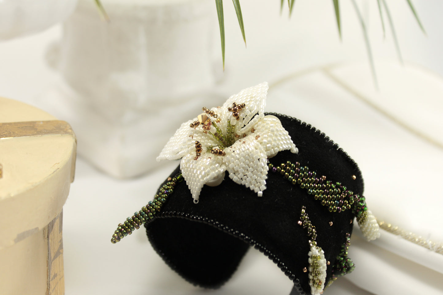 Bracelet White Lily