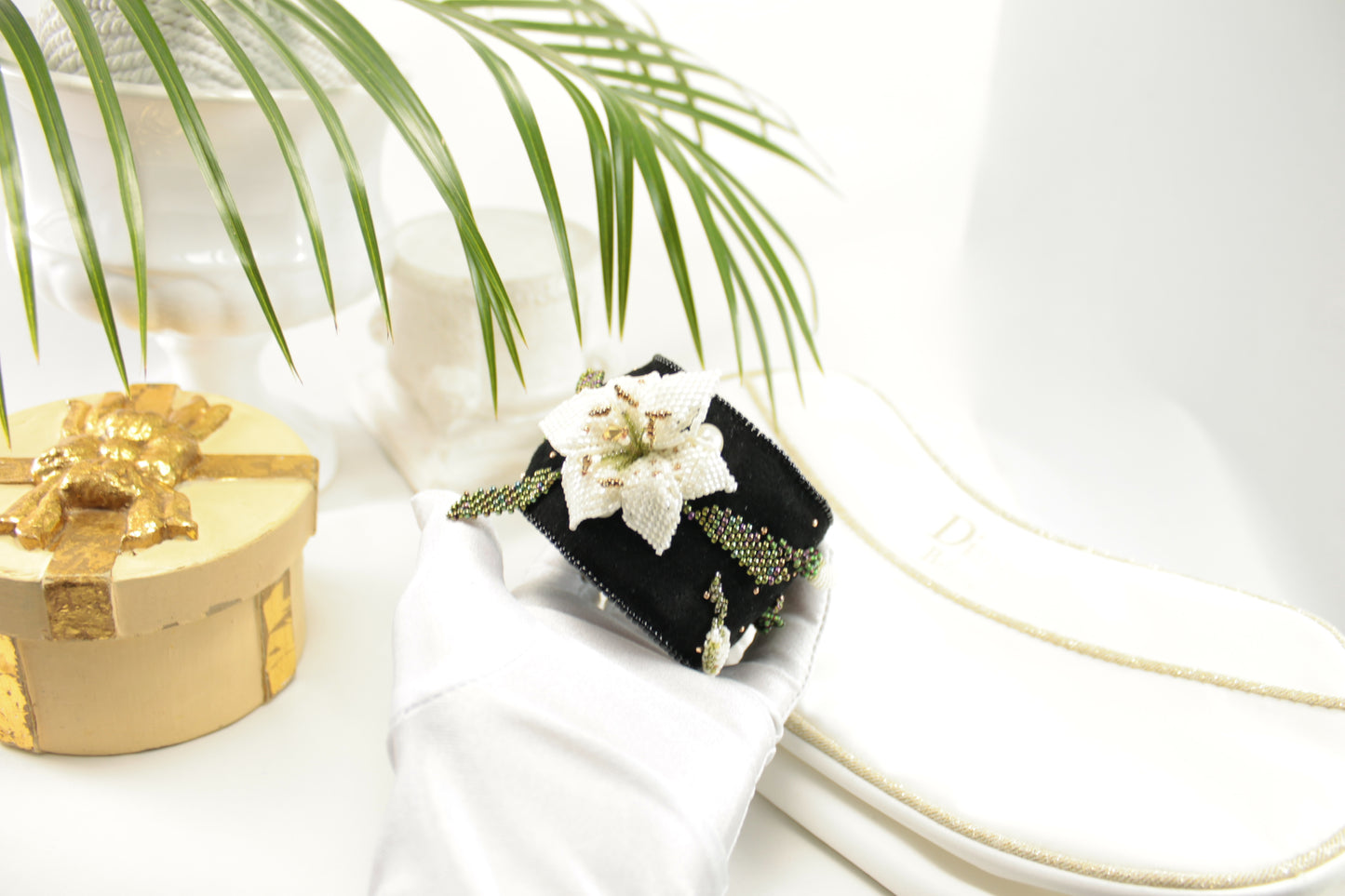 Bracelet White Lily