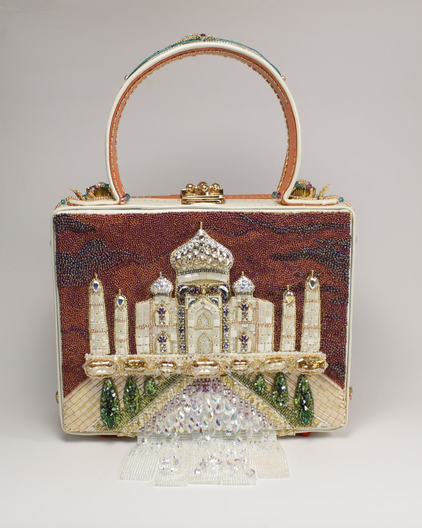 Art beaded bag Taj Mahal — A Love Story
