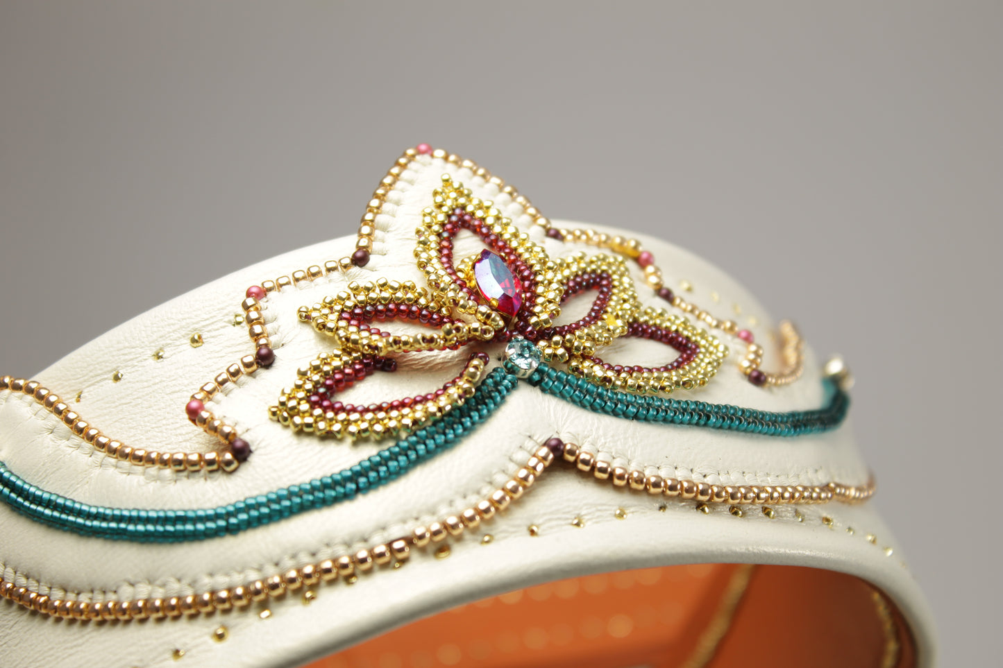 Art beaded bag Taj Mahal — A Love Story