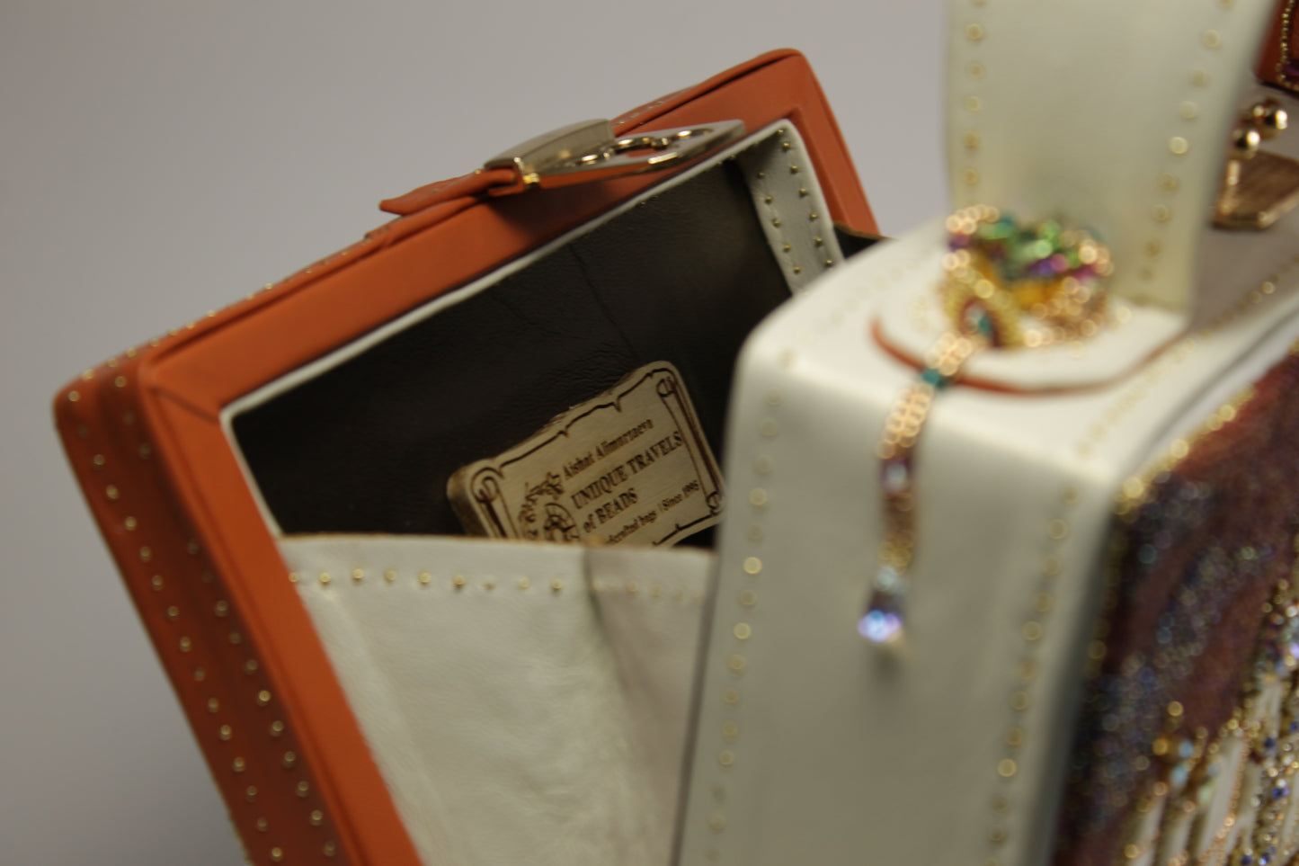 Art beaded bag Taj Mahal — A Love Story